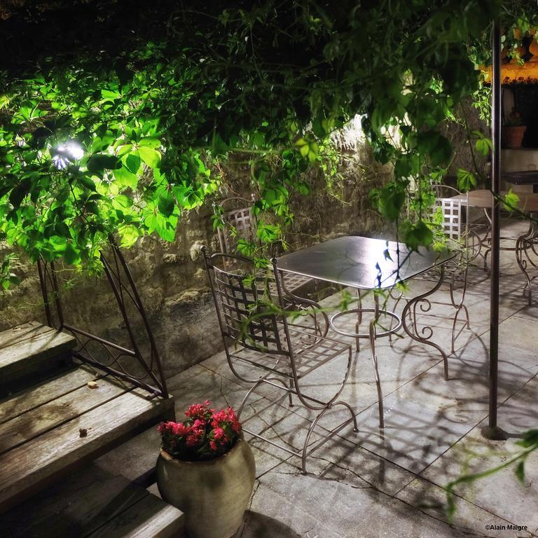 L'Esplan Hotel Saint-Paul-Trois-Chateaux ภายนอก รูปภาพ