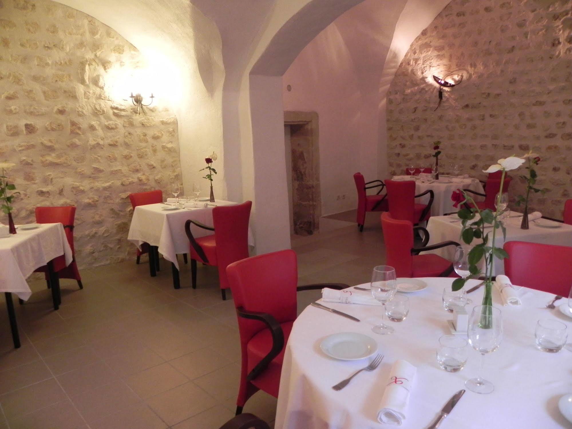 L'Esplan Hotel Saint-Paul-Trois-Chateaux ภายนอก รูปภาพ