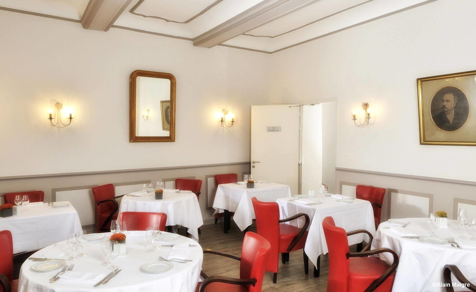 L'Esplan Hotel Saint-Paul-Trois-Chateaux ภายนอก รูปภาพ