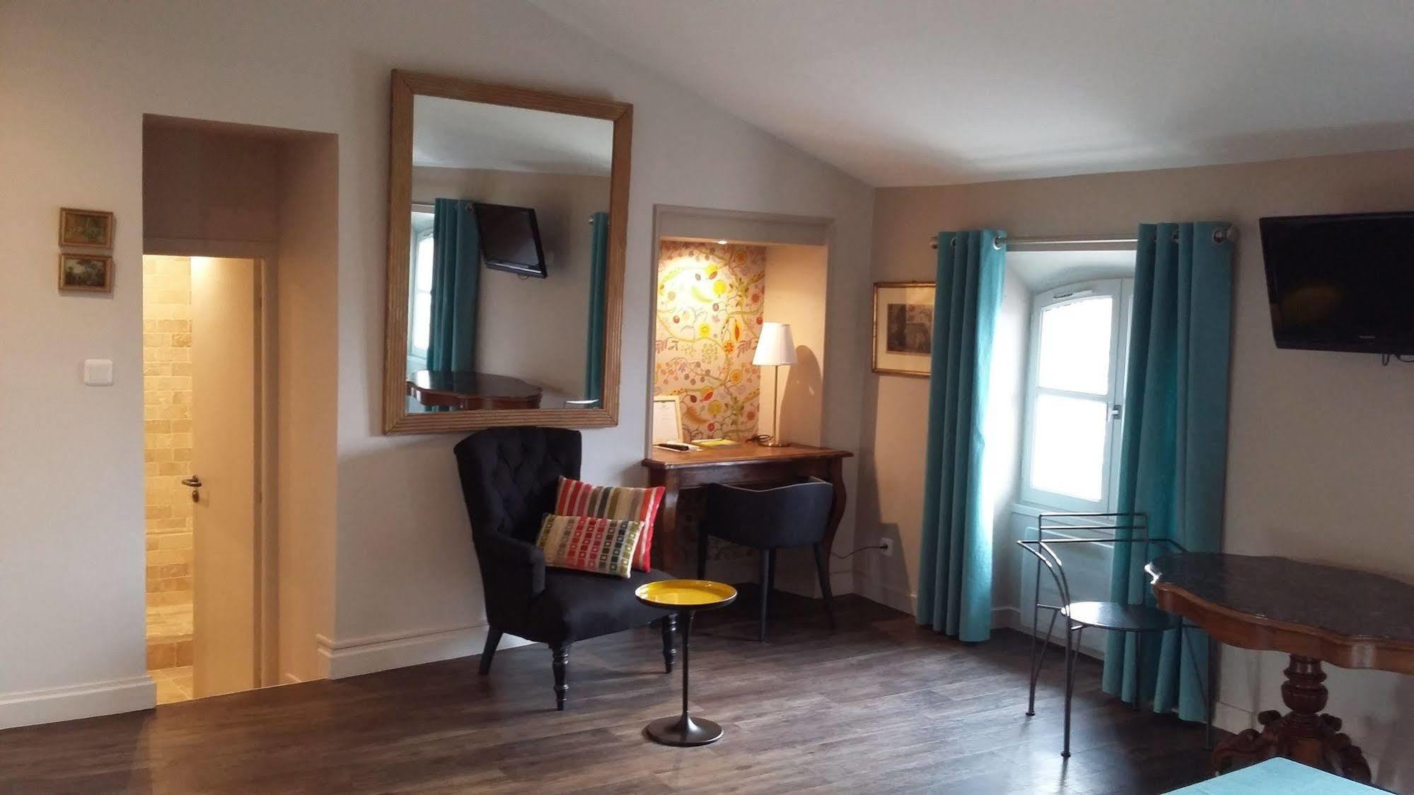 L'Esplan Hotel Saint-Paul-Trois-Chateaux ภายนอก รูปภาพ