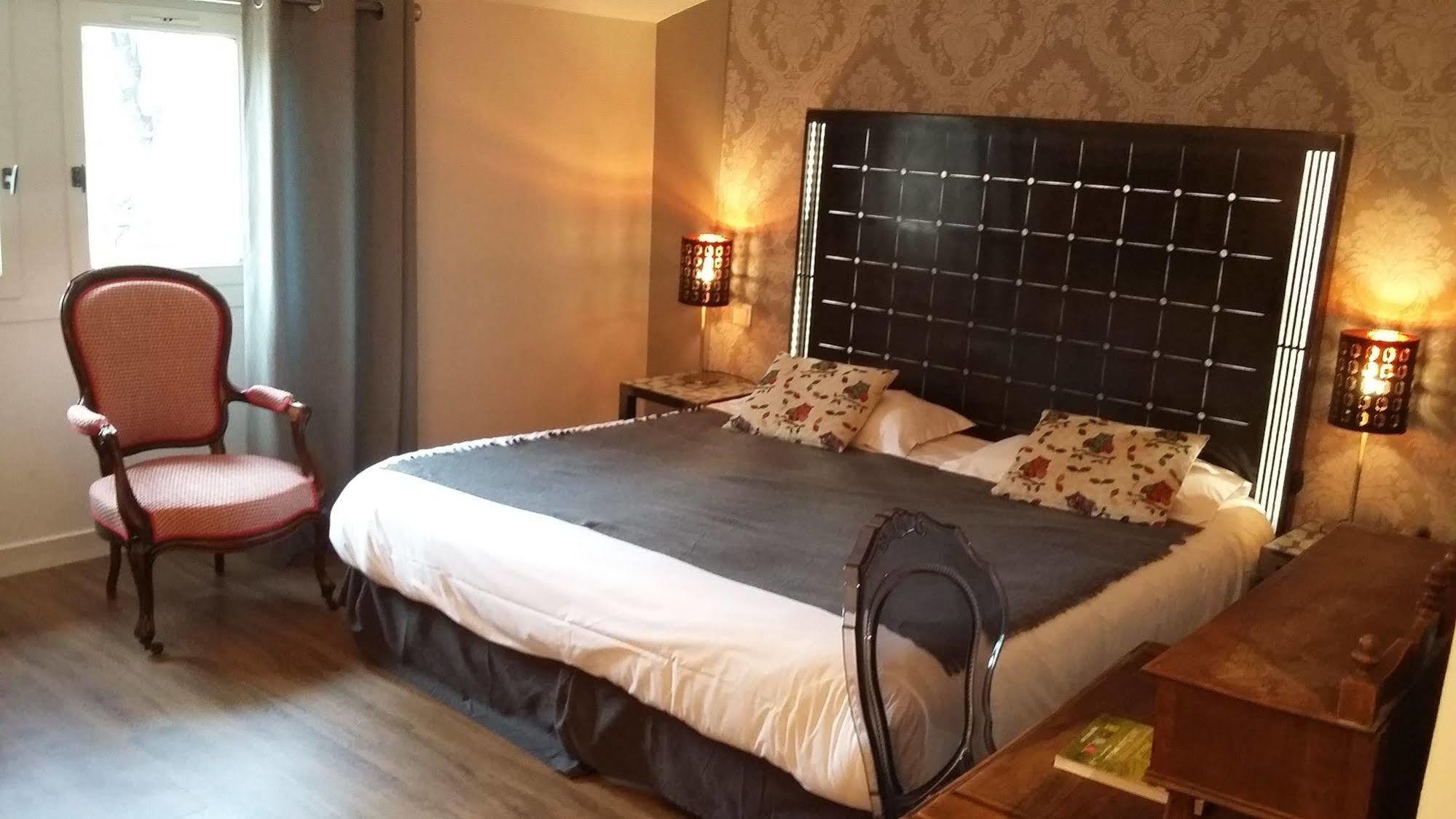 L'Esplan Hotel Saint-Paul-Trois-Chateaux ภายนอก รูปภาพ