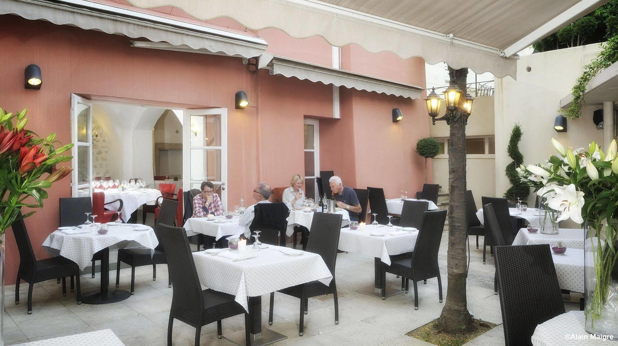 L'Esplan Hotel Saint-Paul-Trois-Chateaux ภายนอก รูปภาพ